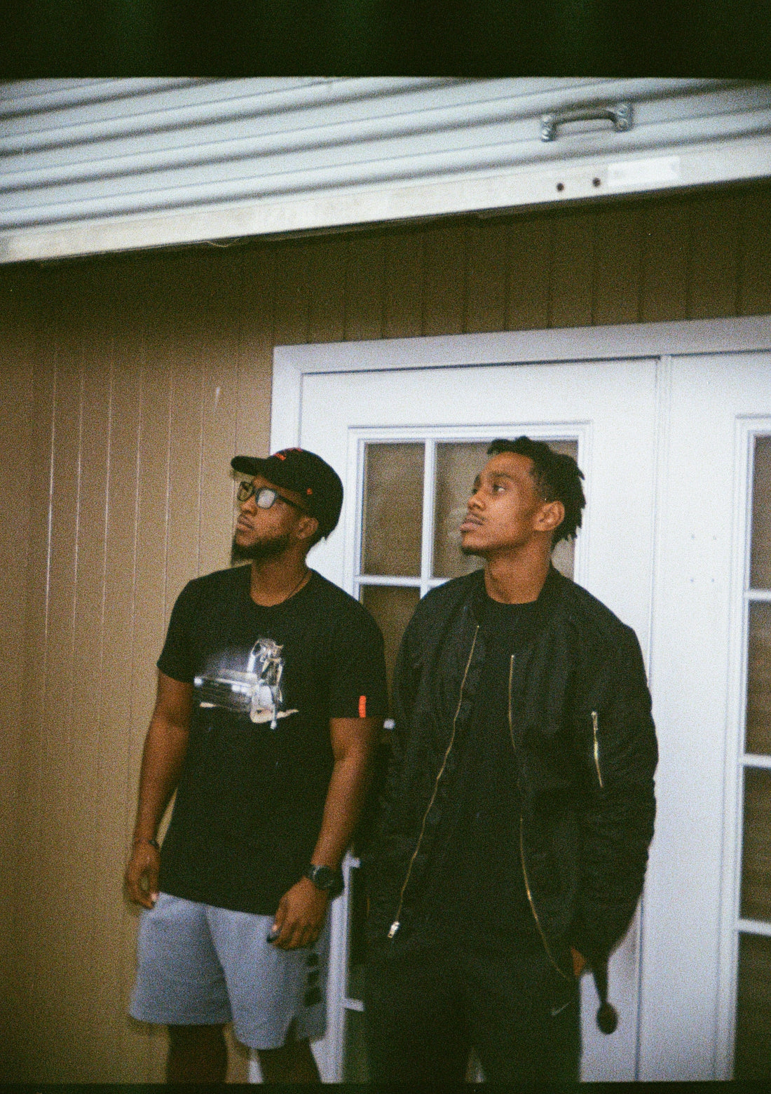 DOWNSOUTH 001 - FOXROOM